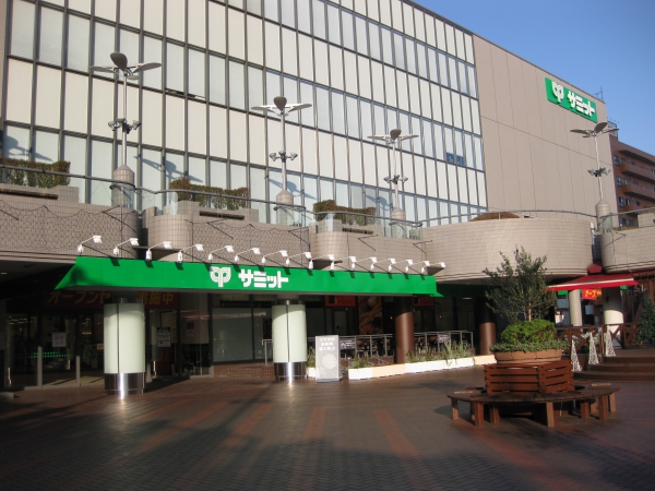 サミットストアイースト21店